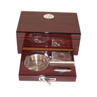 Humidor 10 szál szivar részére - barna, lakkozott + SZETT!