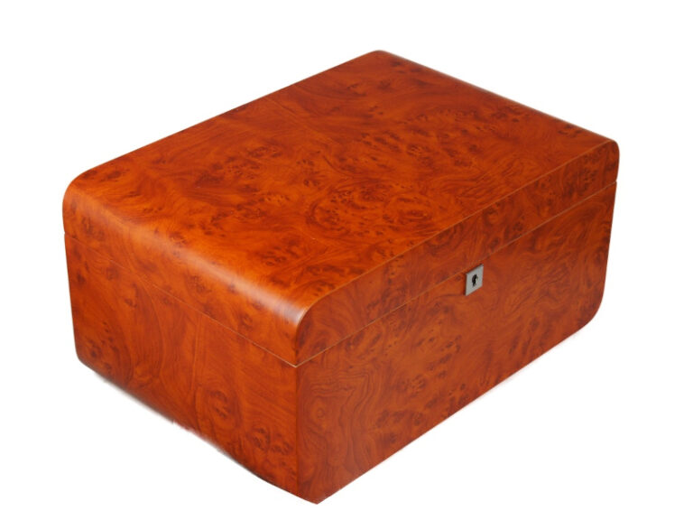 Humidor 80 szivar részére, cedrusfa, barna színű szivar doboz, párásítóval, hygrometerrel - lekerekített tetővel - Image 4