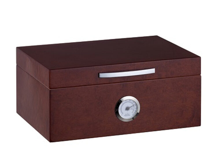 Humidor 50 szivar részére, cédrusfa szivar doboz, kristályos párásítóval, hygrométerrel - barna