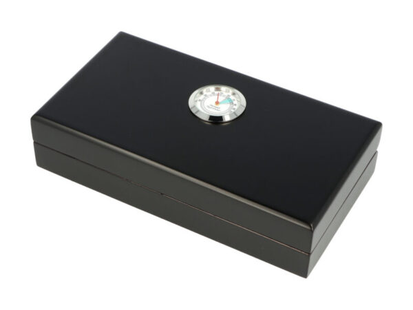 Utazó humidor - fekete cédrusfa szivartartó doboz, párásító, külső hygrométer (19,8x10,9x4,3 cm) - Angelo - Image 3