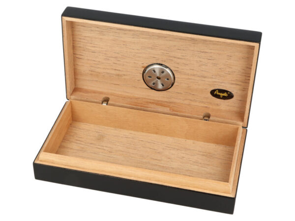 Utazó humidor - fekete cédrusfa szivartartó doboz, párásító, külső hygrométer (19,8x10,9x4,3 cm) - Angelo - Image 2