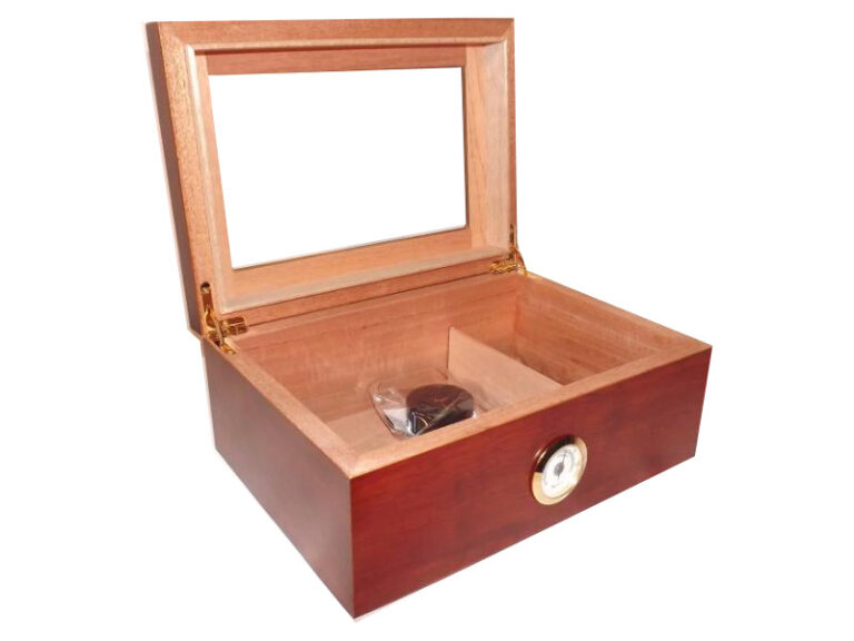 Humidor 50 szál szivar részére,  barna színű cédrusfa szivar doboz, üvegtető, párásítóval, hygrométerrel - Image 4
