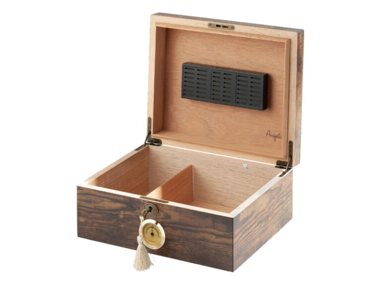 Antik Humidor 50 szál szivar részére, cédrusfa szivar doboz, párásítóval, hygrométerrel - Image 2