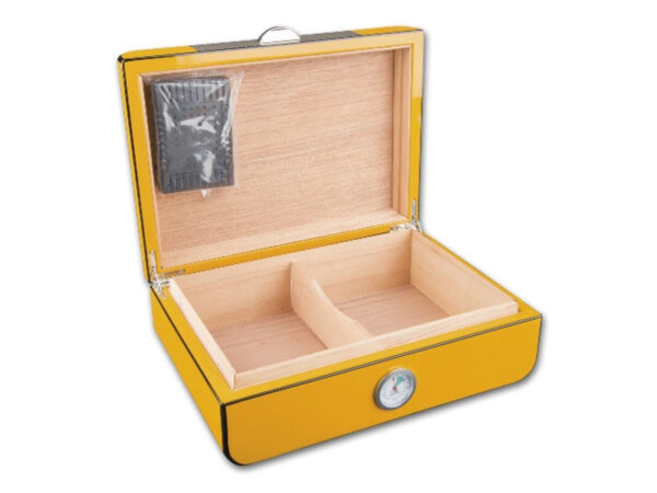 Humidor 30 szál szivar részére, szivartartó doboz, párásító, külső hygrométer - Carbon-bevonatos, sárga - Image 2