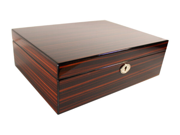 Humidor 40 szivar részére, TIKK-hatású, spanyol cédrusfa szivar tároló doboz, hygrométer, párásító - Image 3