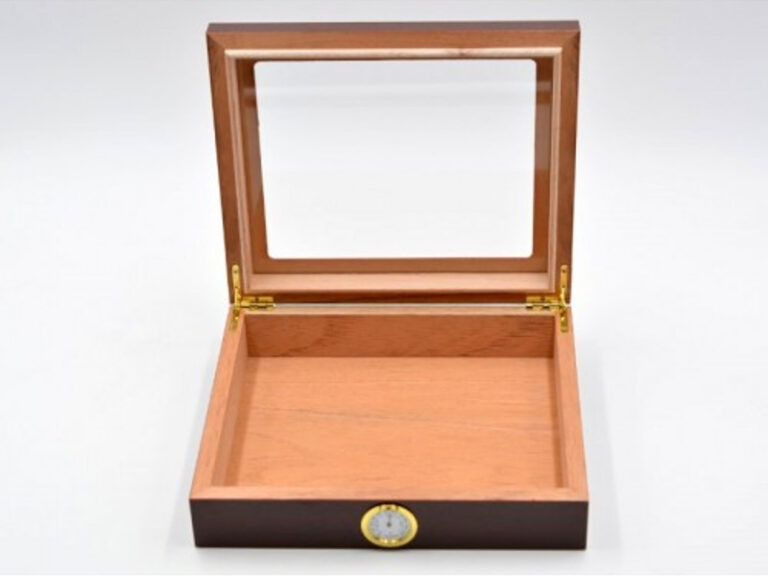 Humidor 30 szál szivar részére, cédrusfa szivar doboz, üvegtető, párásítóval, hygrométerrel - bordó, Angelo - Image 9