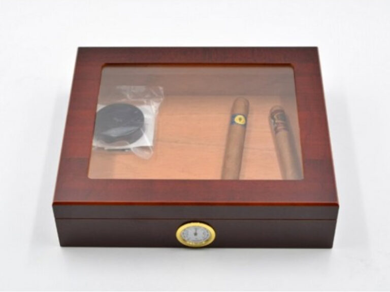 Humidor 30 szál szivar részére, cédrusfa szivar doboz, üvegtető, párásítóval, hygrométerrel - bordó, Angelo - Image 8