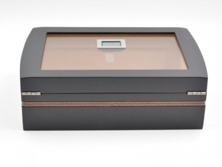 Humidor 40 szál szivarnak, cédrusfa szivar doboz, üvegtető, párásítóval, digitális higrométerrel - fekete - Image 4