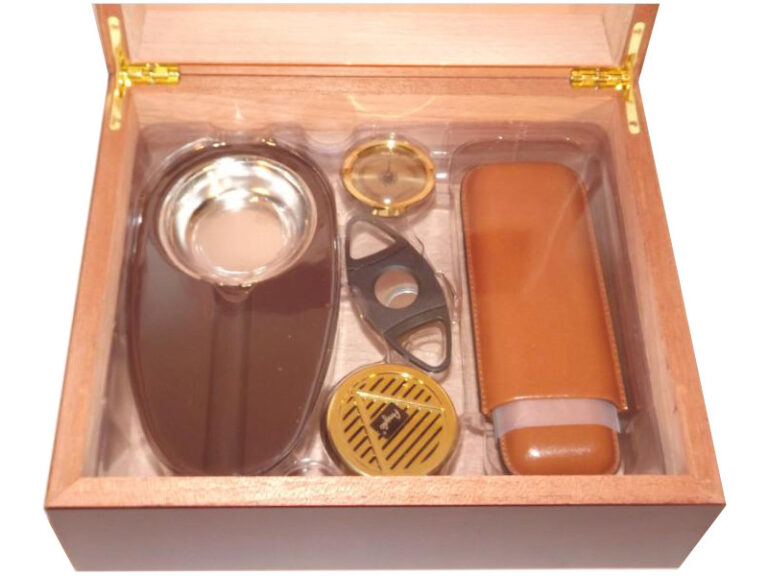 Humidor 40 szál szivar részére, cédrusfa szivar tároló doboz, párásítóval, hygrométerrel - bordó + AJÁNDÉK szett! - Image 4