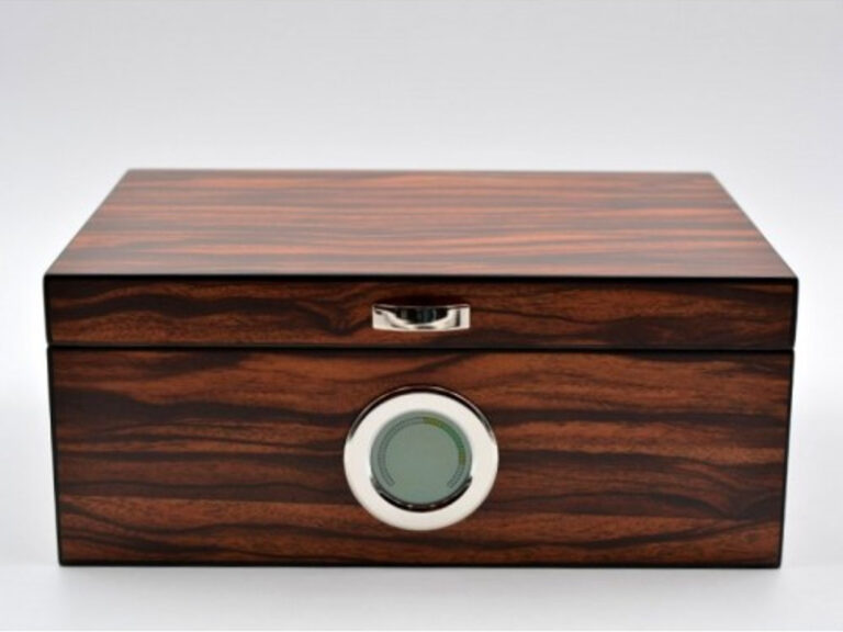 Exkluzív-Luxus humidor 50 szál szivar részére, cédrusfa szivar doboz, DIGITÁLIS hygrométerrel - barna-csíkos - Image 6