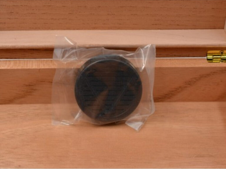 Humidor 25 szál szivarnak, gyökérmintás barna színű, párásítóval - Image 9