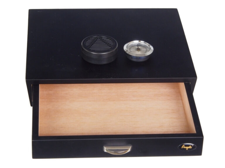 Humidor 30 szál szivarnak, fiókos cédrusfa szivar tároló doboz, párásítóval, hygrométerrel - fekete, Angelo - Image 3