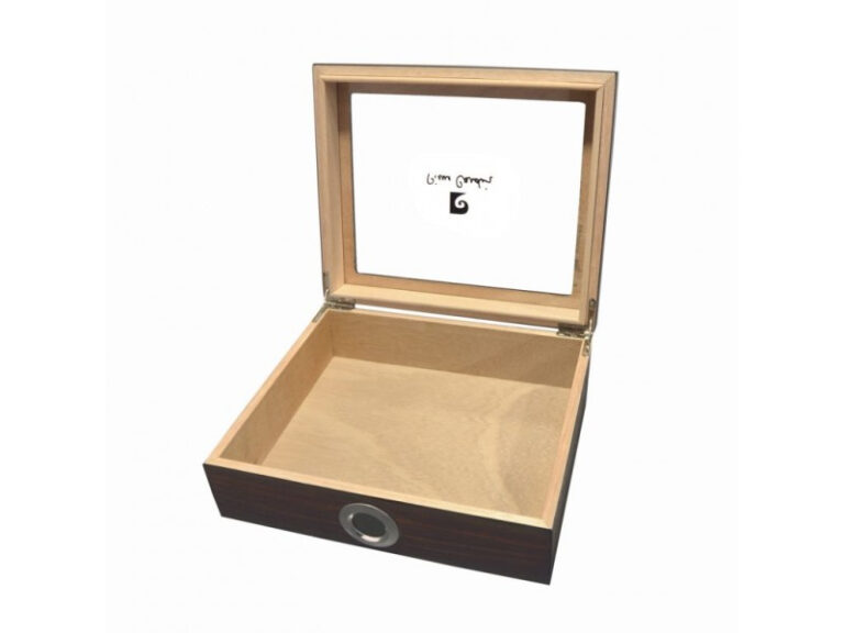 Humidor 30 szál szivarnak, cédrusfa szivartartó, üvegtetős, barna + AJÁNDÉK szett! - Pierre Cardin - Image 5