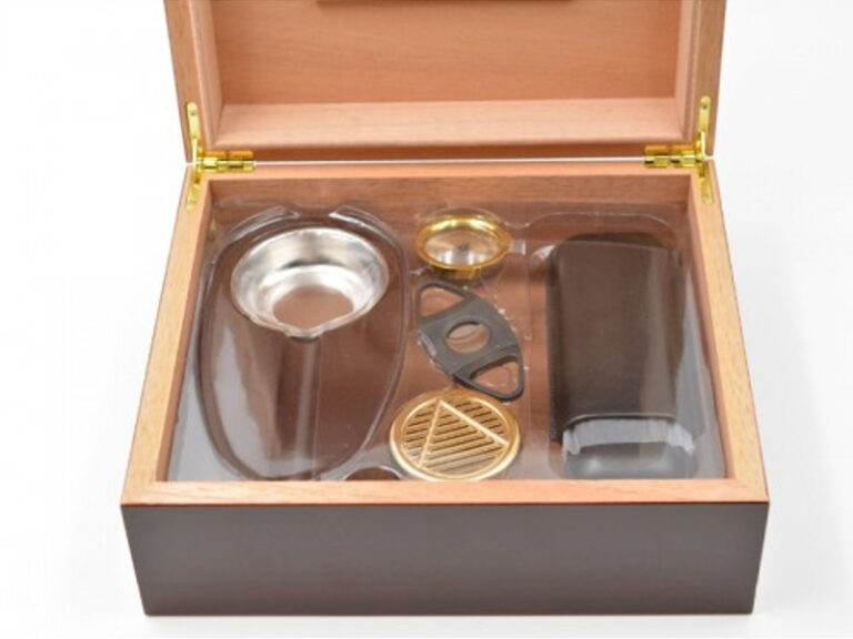 Humidor 40 szál szivar részére, matt cseresznye színű szivar tároló doboz + AJÁNDÉK szett! - Image 4