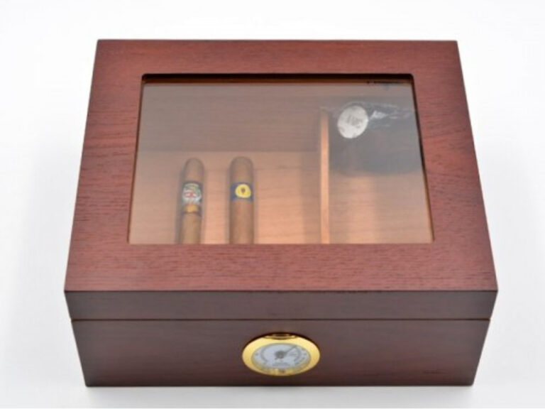Humidor 50 szál szivar részére, cédrusfa szivar doboz, üvegtető, párásítóval, hygrométerrel - vöröses barna, Angelo - Image 4