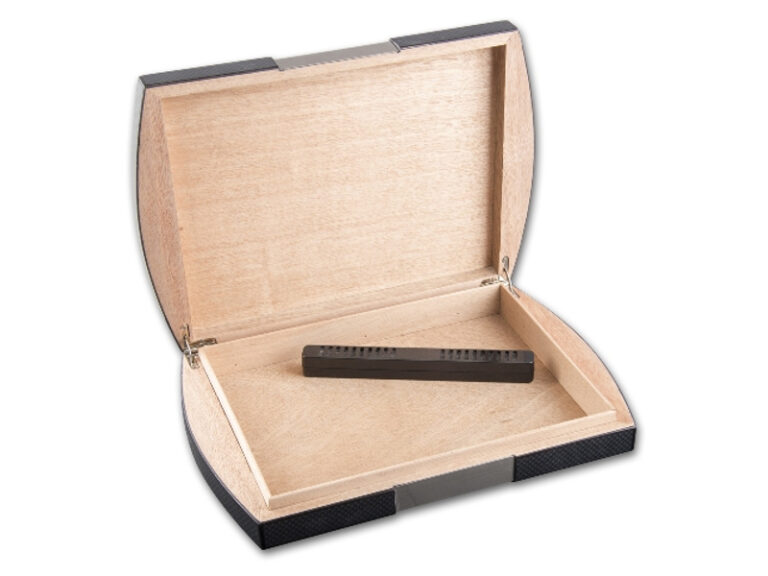 Utazó humidor - cédrusfa szivartartó doboz utazáshoz, párásítóval, carbon (24x19 cm) - Image 4